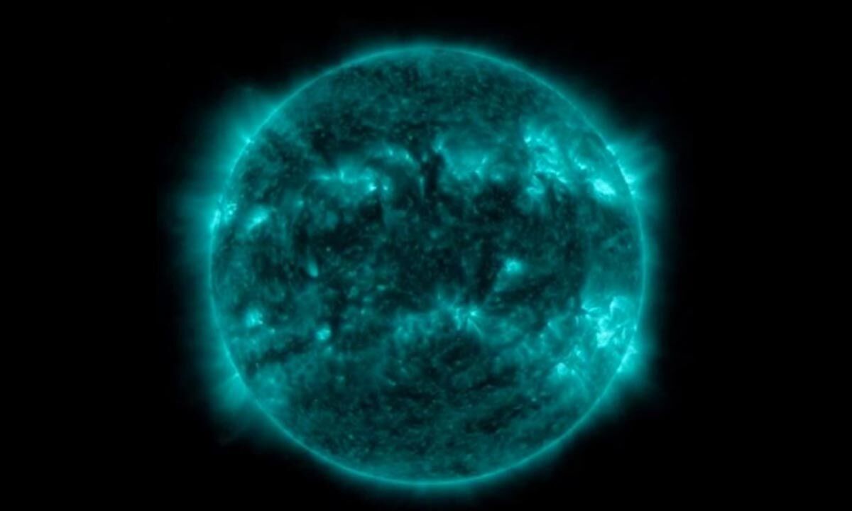 Sun Emits Powerful Solar Flare Causes Blackouts NASA