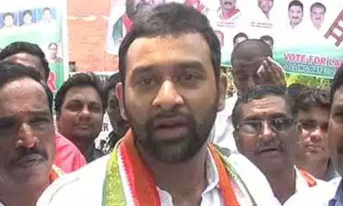 Former Minister Mukesh Goud Son Vikram Goud Resigns To Bjp Likely To