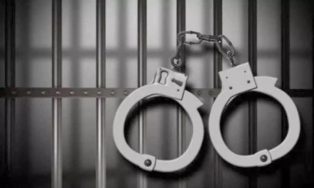 Hyderabad: Advocate held for cheating techie caught in drunk driving