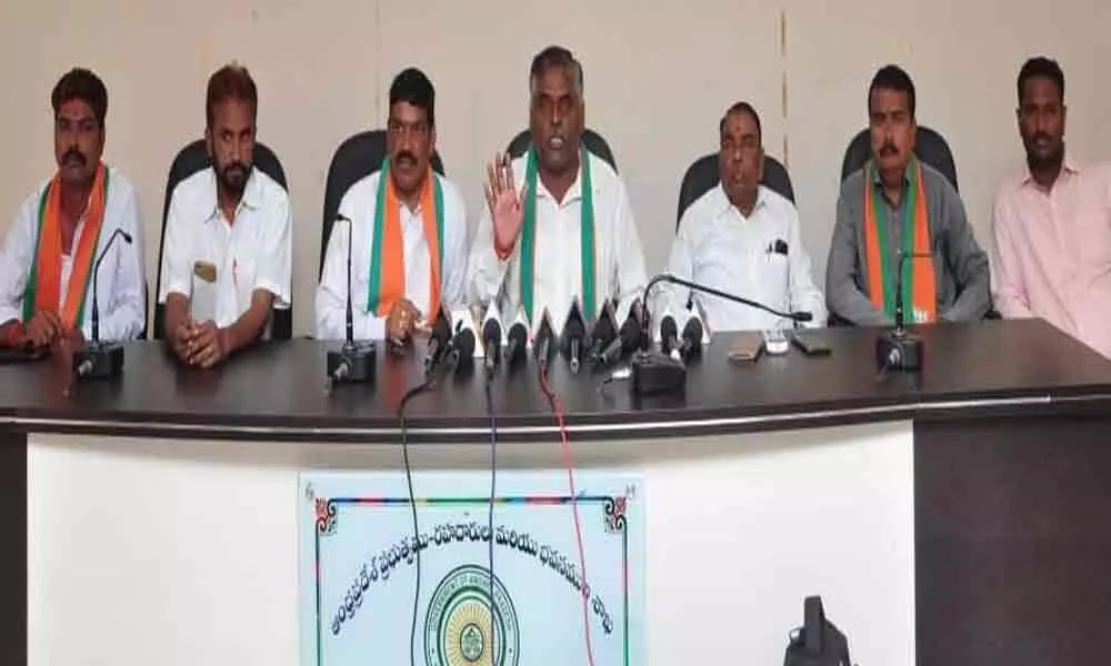 BJP threatens agitation over Ganesh immersion in Kakinada