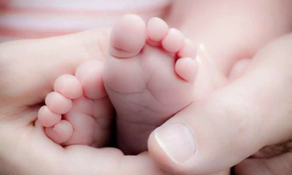 FIR against hospital for swapping babies
