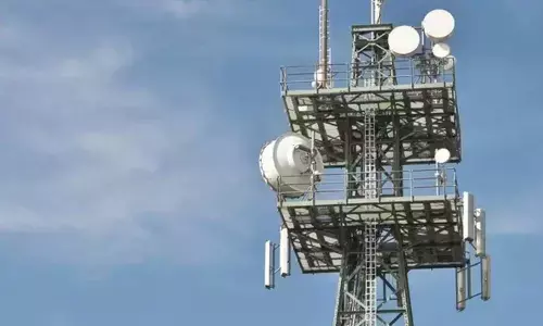 Government to complete spectrum auction by end of November