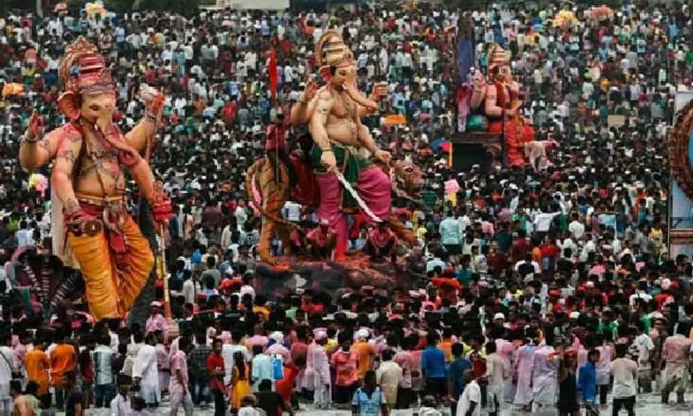 Ganesh immersion: Holiday declared for four districts including Hyderabad tomorrow