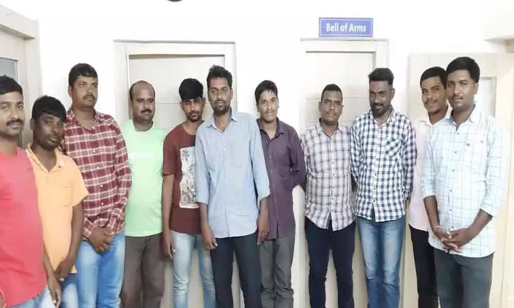 11 held for illegal money circulation
