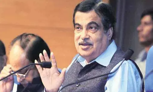 FinMin consulting States on auto GST: Gadkari