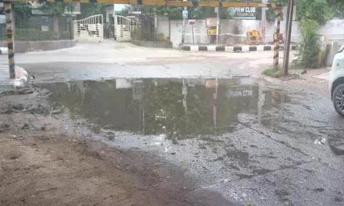 Sewage overflow troubles motorists