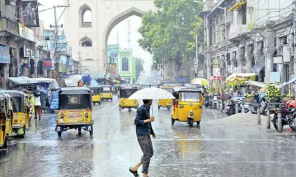 Light showers to lash Hyderabad for three days