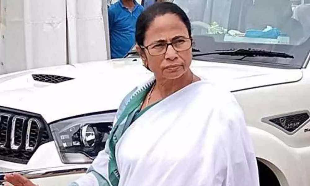 Mamata Banerjee warns BJP not to play with fire in the name of NRC