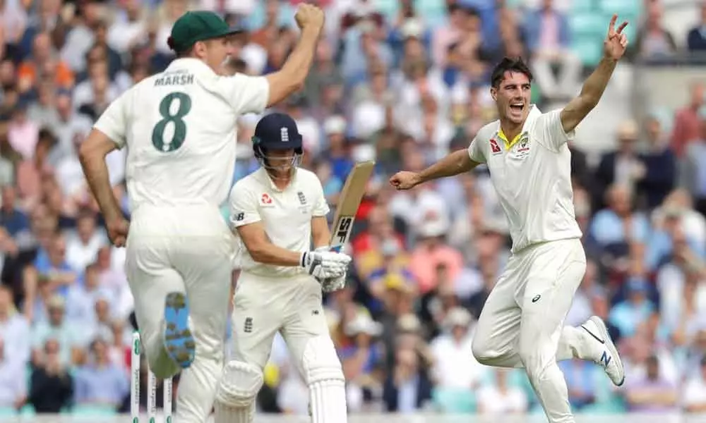 Root rides luck as England dig in against Oz on Day 1