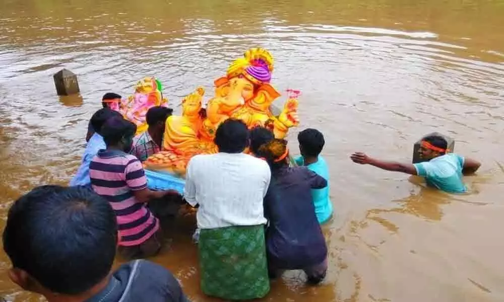 Ganesh immersion passes off peacefully in Kakinada