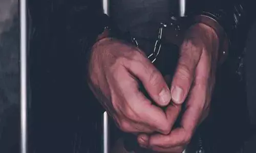 Mumbai auto driver arrested for flashing, masturbating in front of woman