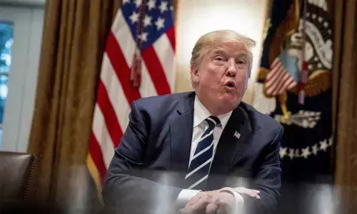 US Supreme Court allows President Trump to enforce new rules for asylum