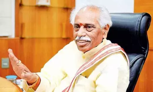 BJP netas congratulate Dattatreya on assuming office of HP Governor