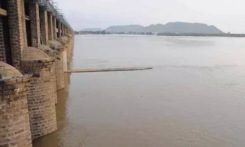 Flood likely to continue for 2 more days