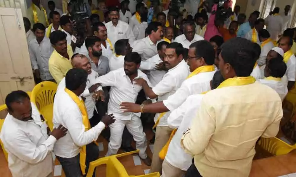 Fist fights at Telugu Desam parliamentary meet in Nalgonda
