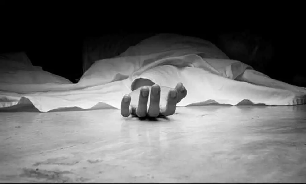 Decomposed body of 45-year-old woman found in hyderabad