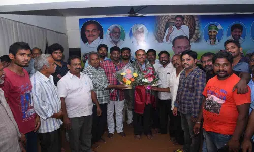 Plea to permit cracker shops at Kambala Tank