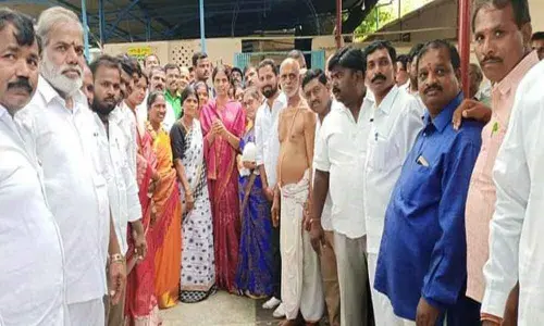 Sabitha Indra Reddy assures land for Veda Patashala
