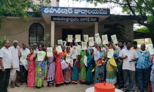 Villagers allege snatching of pattas by Revenue Department