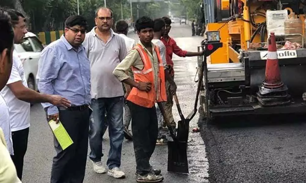 Noida Authorities Begin Using Plastic Waste In Construction Of Roads