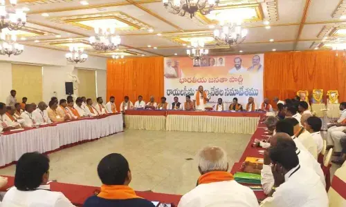 Central government ready to construct steel plant in kadapa - BJP state president