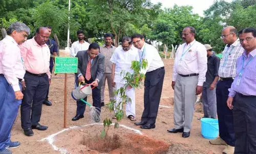 Students told to acquire industry-ready skills in Warangal