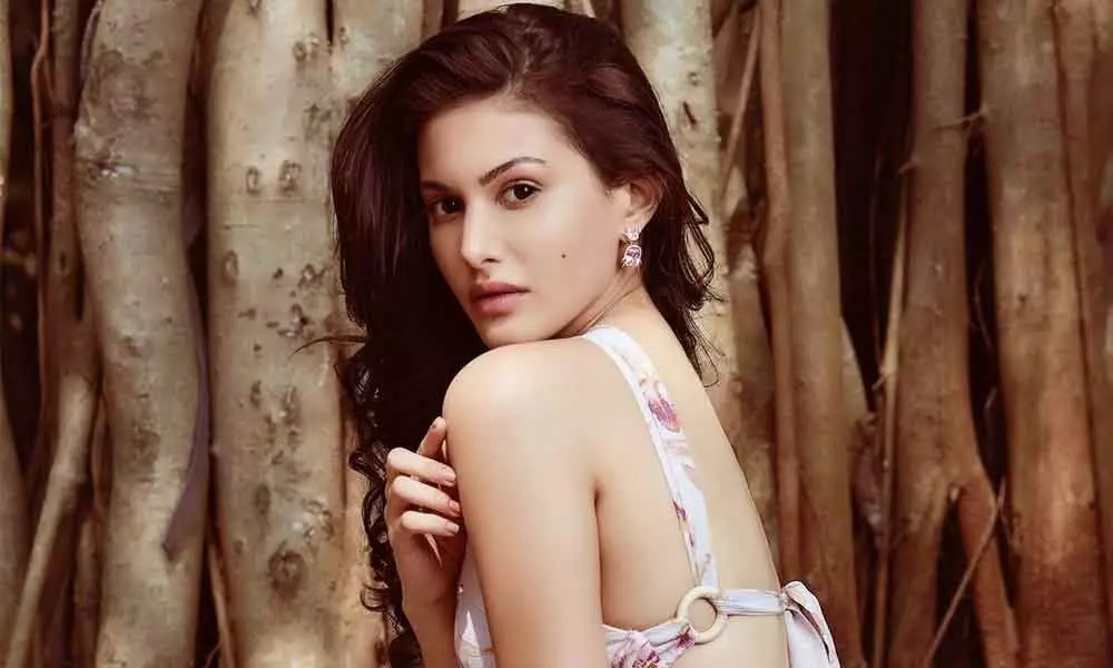 Amyra wanted to do mass entertainer