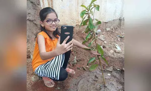 Main Desh ko Bachaungi Sainik Banke Dikhaungi