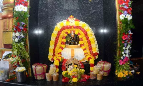 Lord Ganesh accepts jaggery here in Visakhapatnam