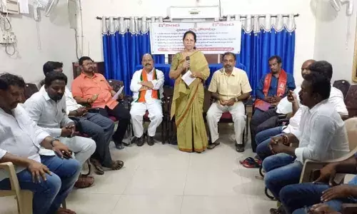 Politicos flay TTD officials for ignoring local people