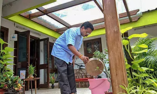 Arvind Kejriwal  urges people to check mosquito breeding