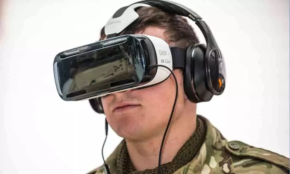 Novel AR head-mounted display offers realistic 3D viewing experience