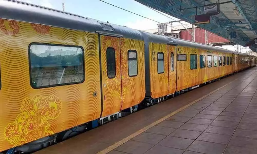 Lucknow-Delhi Tejas Express to flag off on Oct 4