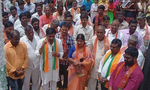 BJP, Journalist Association of Telangana celebrate Telangana Liberation Day In Kulkacharla mandal
