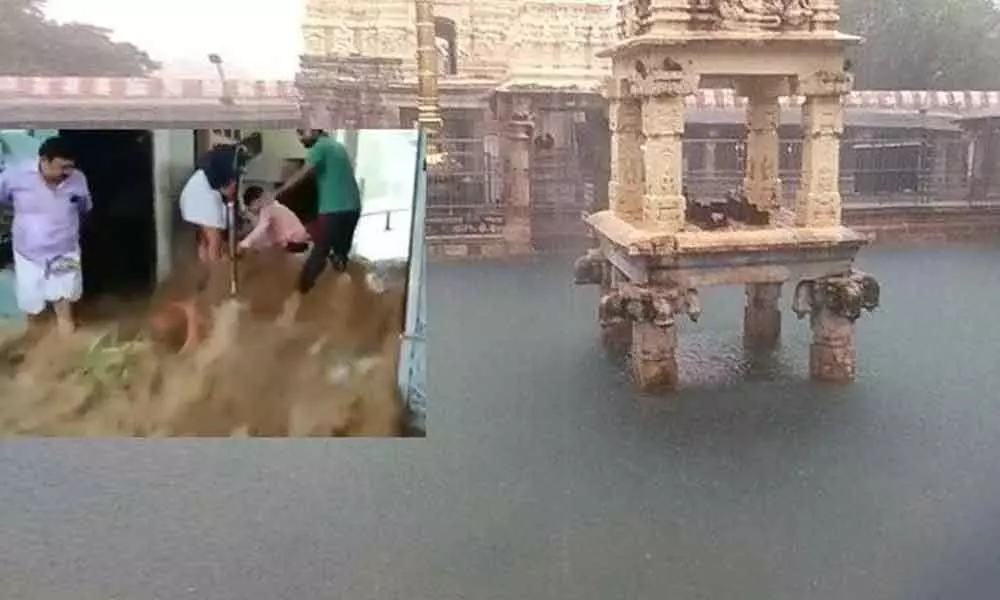 Kurnool: Flood Water recedes at Mahanandi temple, devotees let in for worship