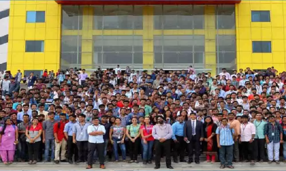 Phenomenal 4,749 job offers made to SRM Students