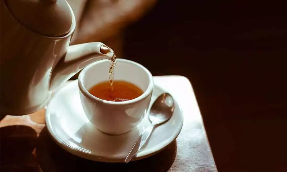 A study says that drinking tea enhances the functioning of your brain