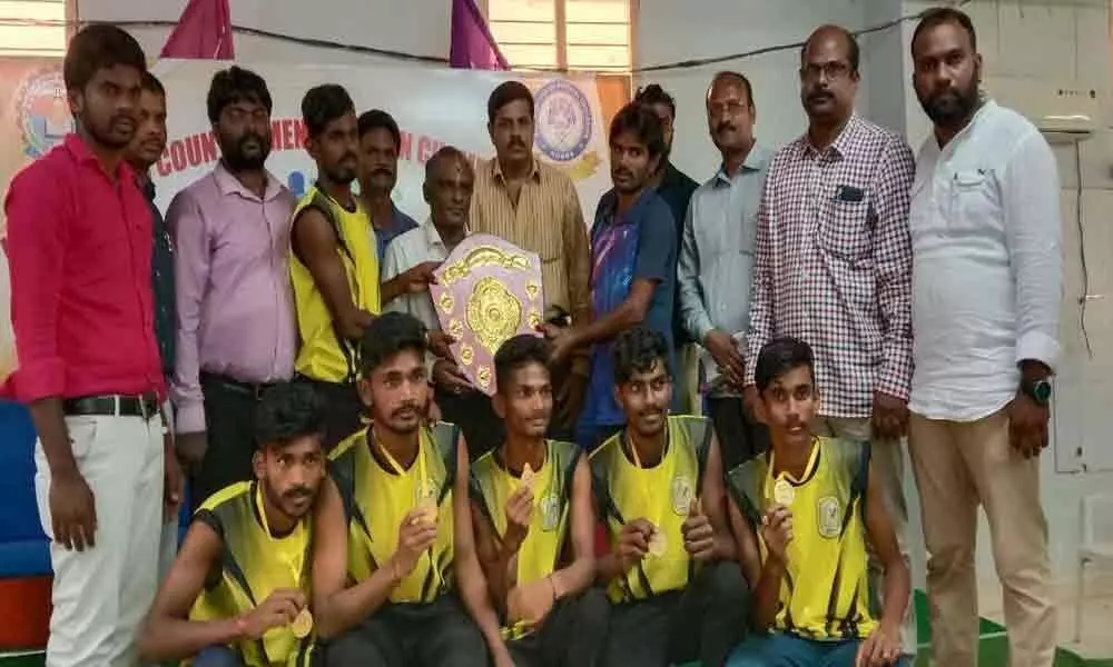 Siddhartha College clinches KRUIC cross-country championship in Vijayawada
