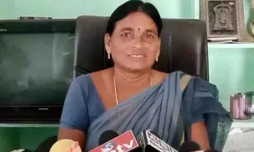 Huzurnagar bypoll: Shankaramma seeks parties support for her candidature