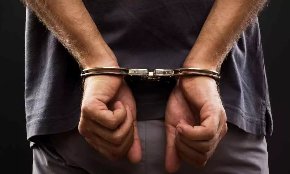 Man held for duping Hyderabad surgeon of Rs 1.4 Cr