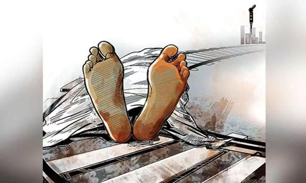 Unidentified man found dead on railway track in Hyderabad