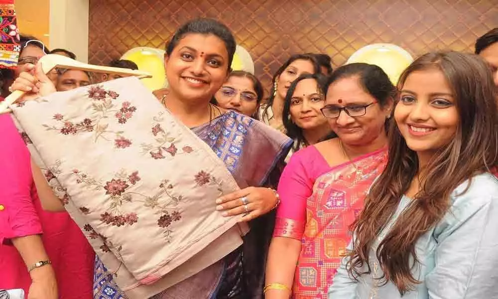 Roja inaugurates JITO ladies expo-cum-sale in Vijayawada