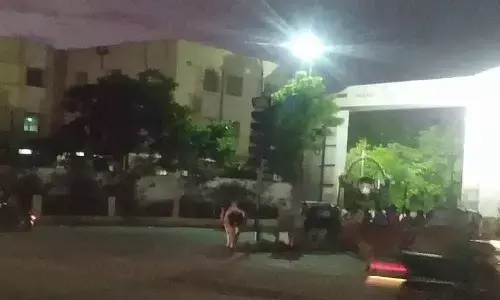 Traffic signals not functioning at Bowenpally