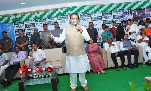 Bankers urged to sanction loans liberally for housing in Guntur
