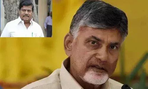 Chandrababu Naidu pays tributes to Siva Prasad