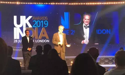 Indian Muslims luckier than those in Islamic countries: journalist Mark Tully