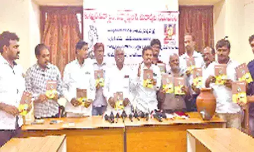 Stress on potters role in saving environment at Arts College