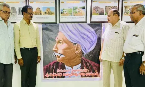 Rich tributes paid to Gurajada in Vijayawada