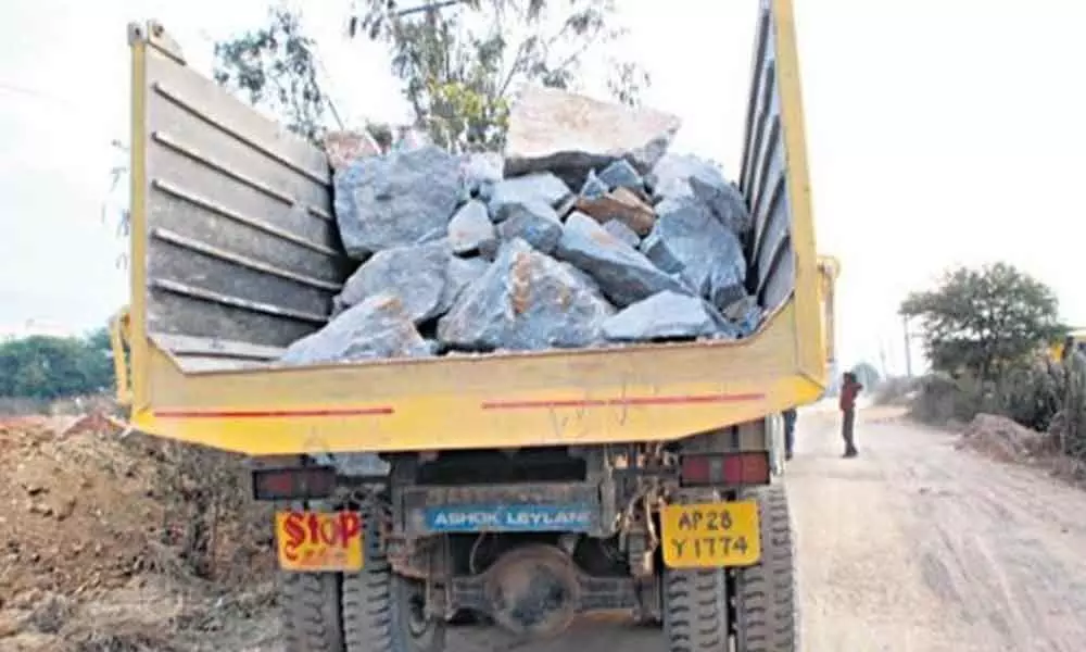 Government imposes huge fines on unauthorised transport of construction waste