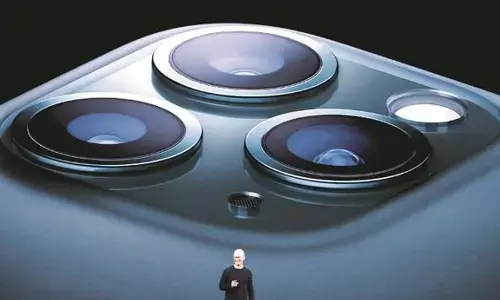 Apple iPhone 11, 11 Pro nearly out of stock on Amazon, Flipkart